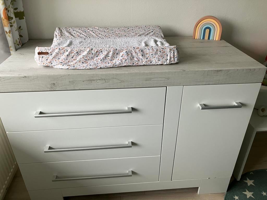 Futura Hangkast met commode, Kinderen en Baby's, Kinderkamer | Commodes en Kasten, Ophalen, 50 tot 70 cm, 90 tot 105 cm, 100 cm of meer