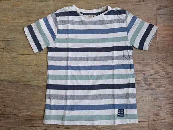 Mooi t-shirt maat 128/134 Basefield ZGAN, Ophalen of Verzenden, Zo goed als nieuw, Shirt of Longsleeve, Basefield