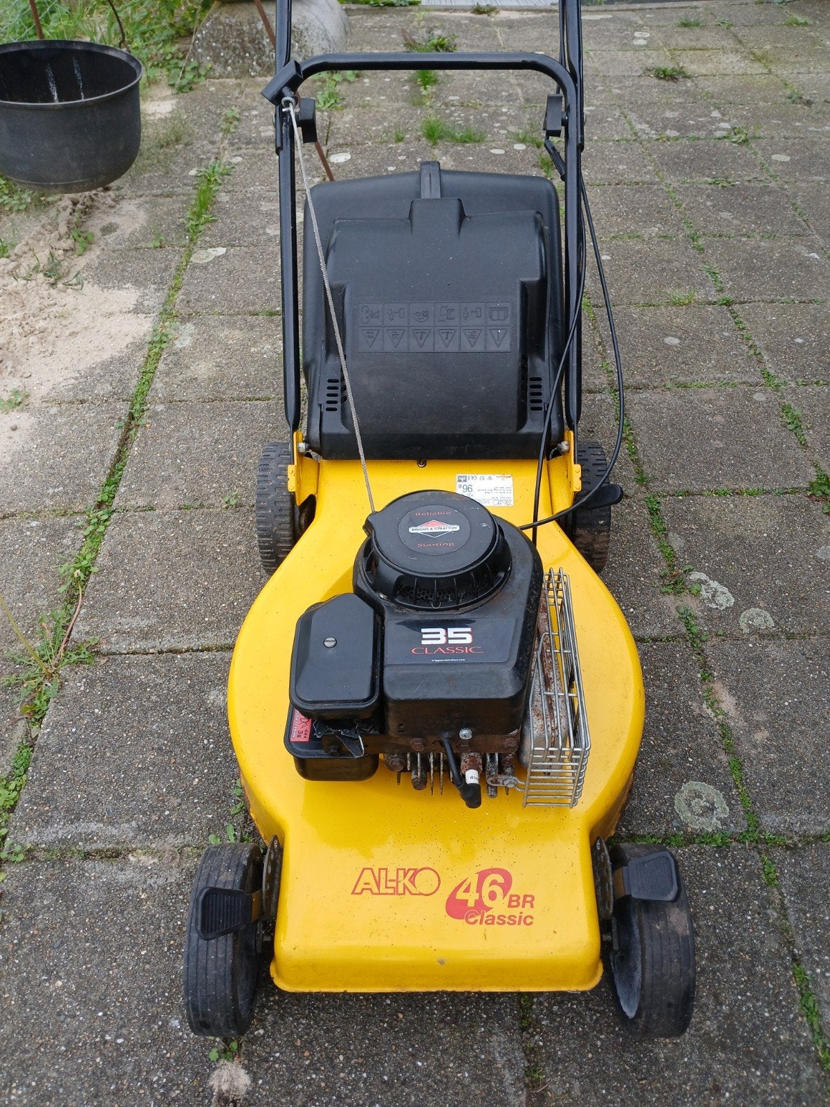 ZELFTREKKER - 3.5 PK BRIGGS & STRATTON, Ophalen, Cirkelmaaier, Gebruikt, Opvangbak