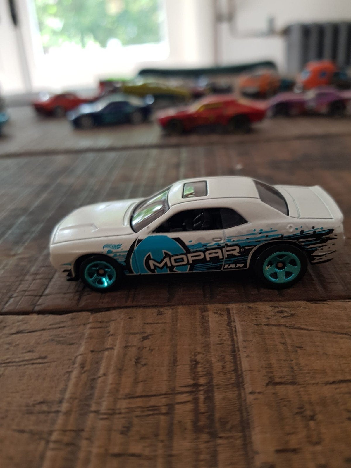 Hot Wheels '08 Dodge Challenger SRT8 Mopar, Ophalen of Verzenden, Gebruikt
