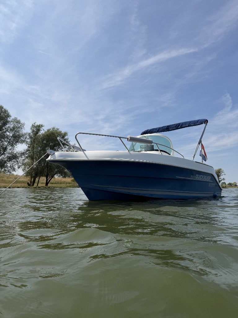 Quicksilver 530 met Mercury 115pk EFI 4takt buitenboordmotor, Watersport en Boten, Vis- en Consoleboten, Gebruikt, 5 m, 2 m, 115 pk