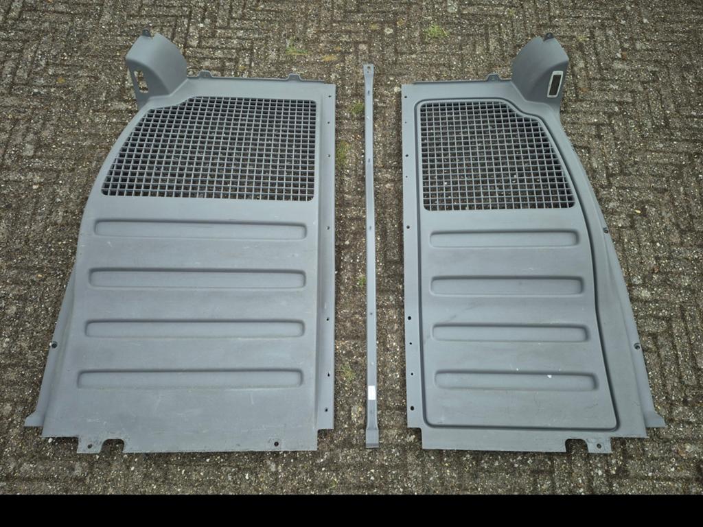 Tussenschot volkswagen  vw caddy  mk3 mk4 2004-2020, Ophalen, Voor, Volkswagen, Bumper