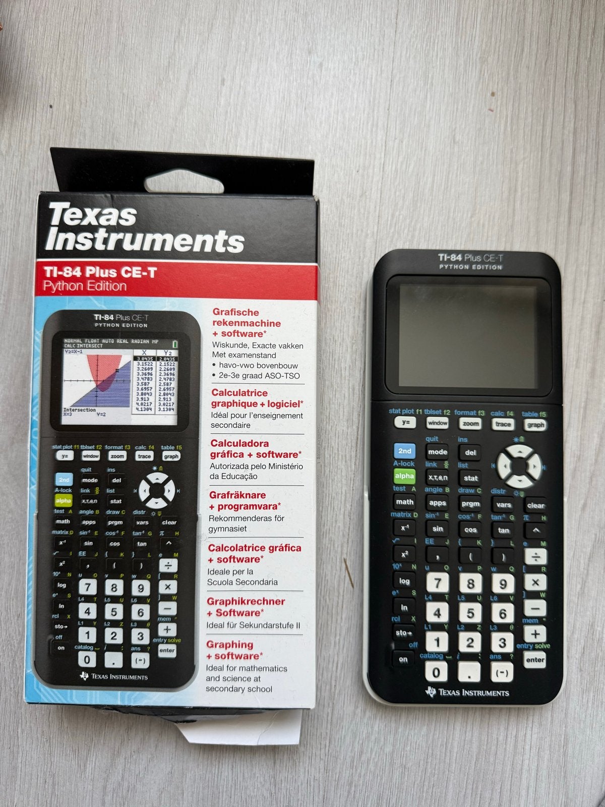 Texas Instruments TI-84 Plus CE-T, Ophalen of Verzenden, Grafische rekenmachine, Nieuw