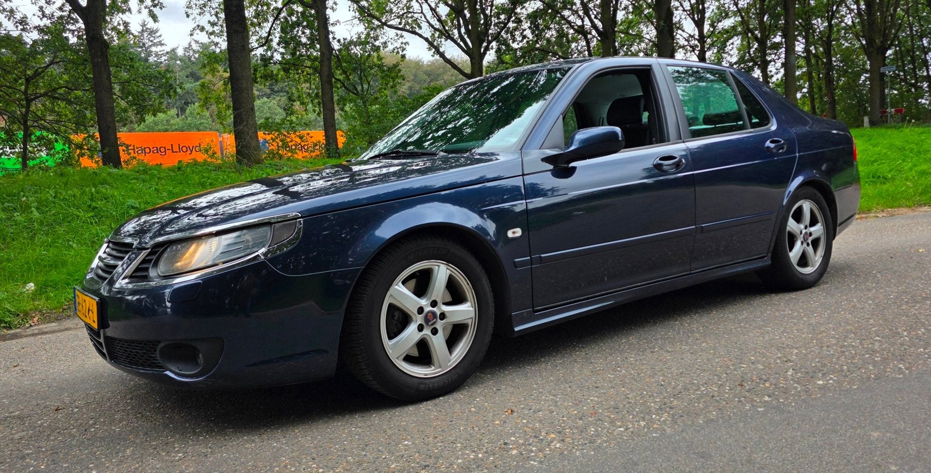 Saab 9-5 2.3T Automaat - Airco - Sedan - APK T/M 31-03-2027, Auto's, 4 cilinders, 2290 cc, Blauw, Leder en Stof