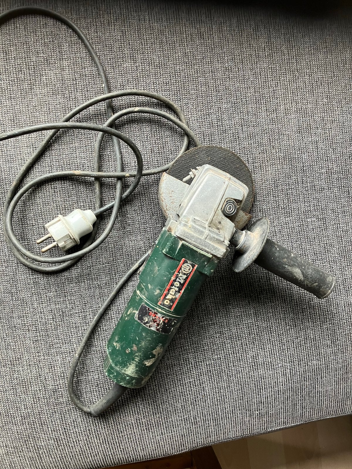 Metabo Haakse Slijpmachine - Gebruikt, Doe-het-zelf en Verbouw, Gereedschap | Slijpmachines, Ophalen, Gebruikt, Minder dan 700 watt