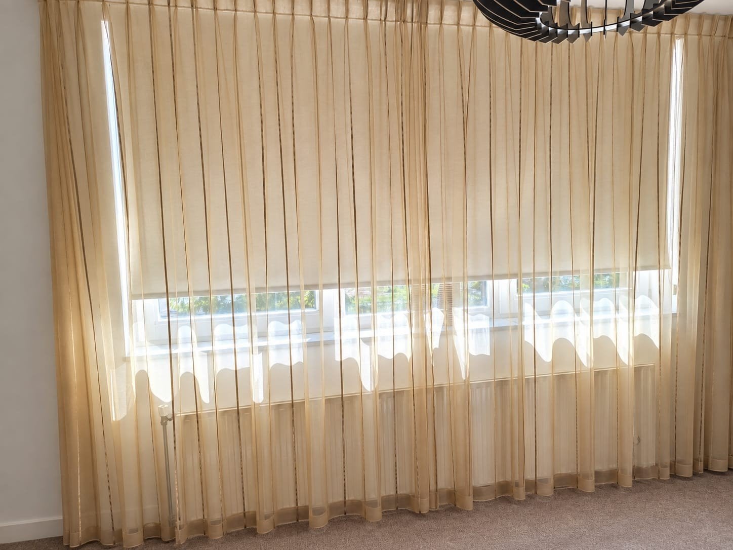 Inbetweengordijn organza incl haken, loodveter en rails, Huis en Inrichting, 241 cm, Gebruikt, Loodveter, Ophalen of Verzenden