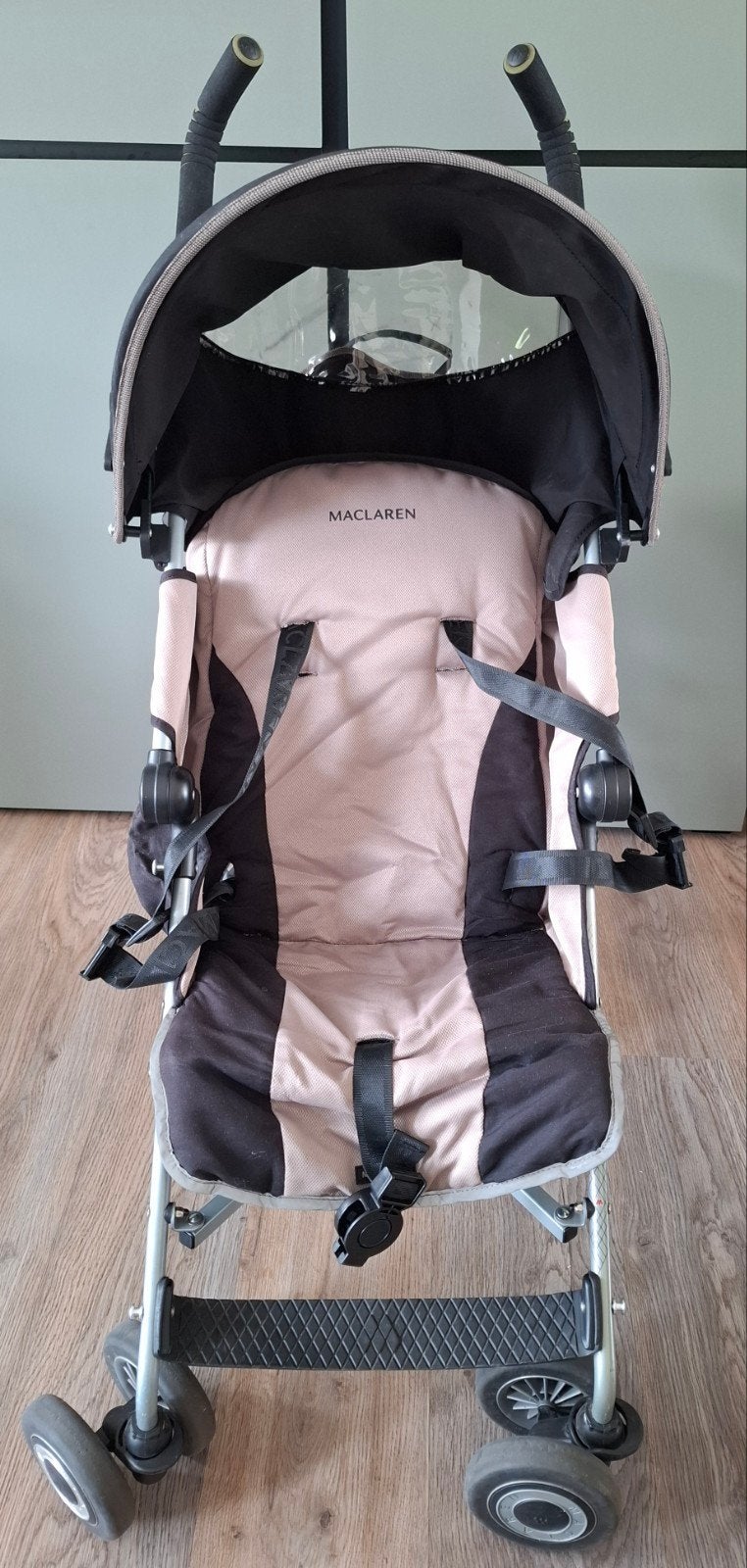 Maclaren Quest buggy met regenhoes, Ophalen, Gebruikt, Maclaren, Regenhoes