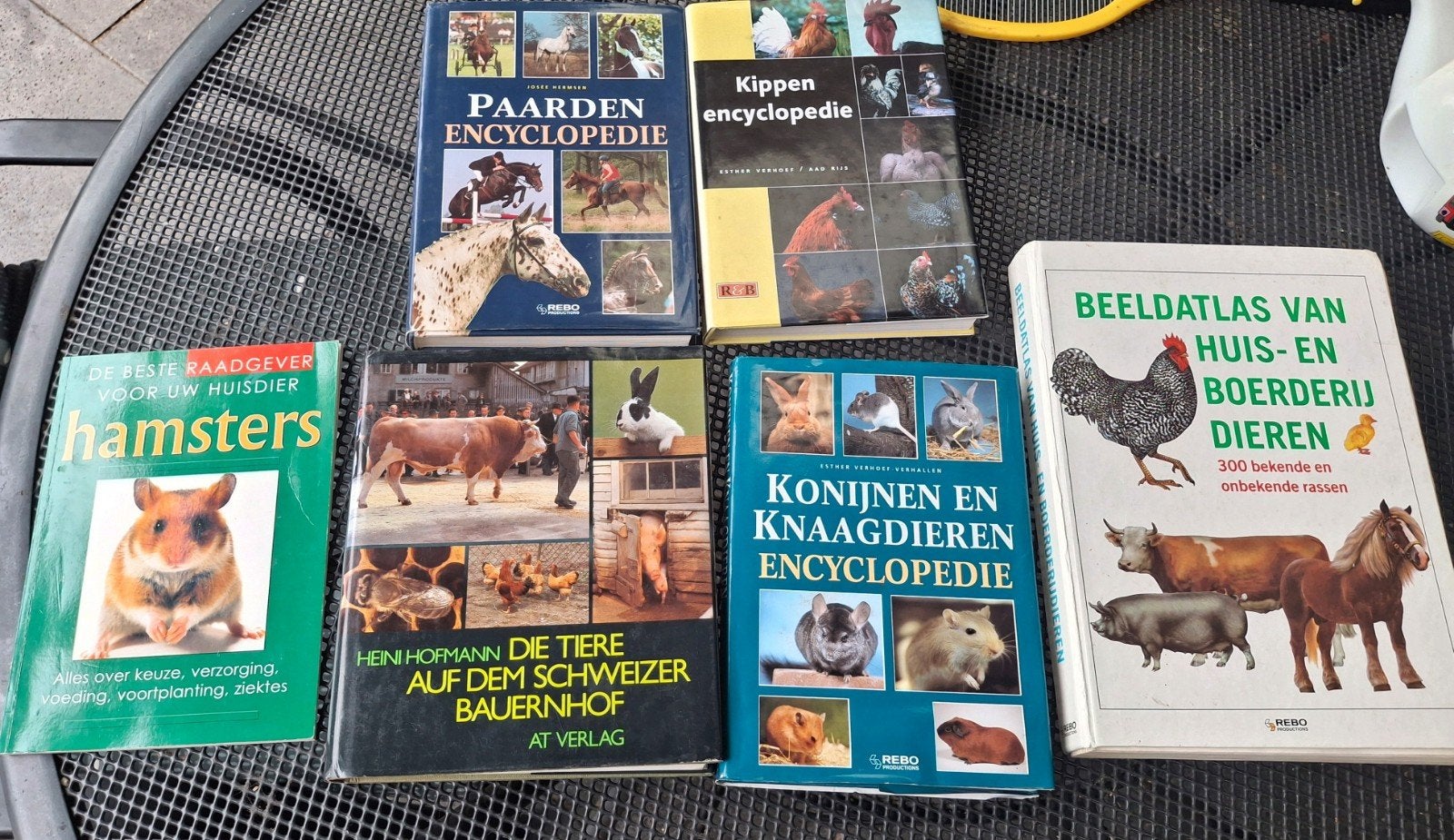 Hamsters, Paarden, Kippen, Konijnen, Boerderijd, Ophalen of Verzenden, Gelezen, Konijnen of Knaagdieren