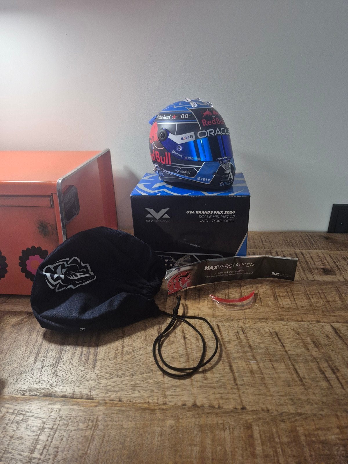 Max Verstappen helm USA 2024 - Schaal 1:2, Ophalen of Verzenden, Nieuw, Formule 1