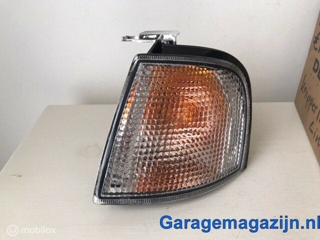 Knipperlicht links Nissan Primera (P10) 215-1546L-UE, Nieuw, Ophalen of Verzenden, Nissan, Nissan
