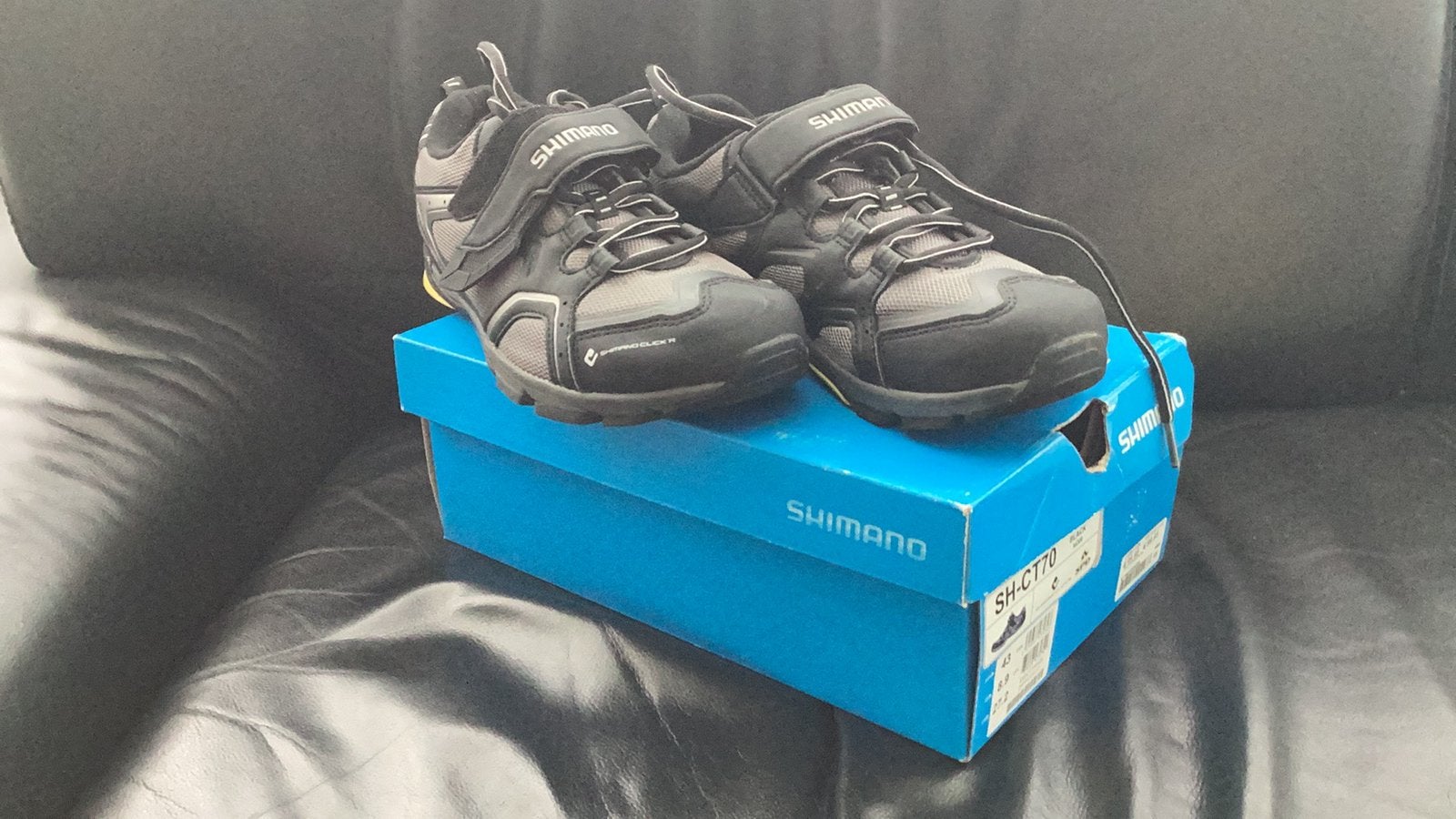 Fietsschoenen Shimano maat 43 met click pedalen, Ophalen, Zo goed als nieuw