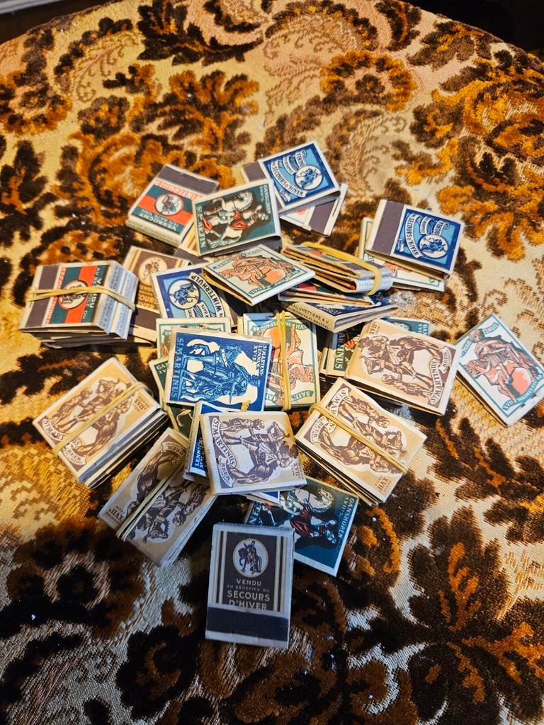 WW2 winterhulp luchtfilters, Verzamelen, Ophalen of Verzenden, Overige soorten, Nederland, Overige typen