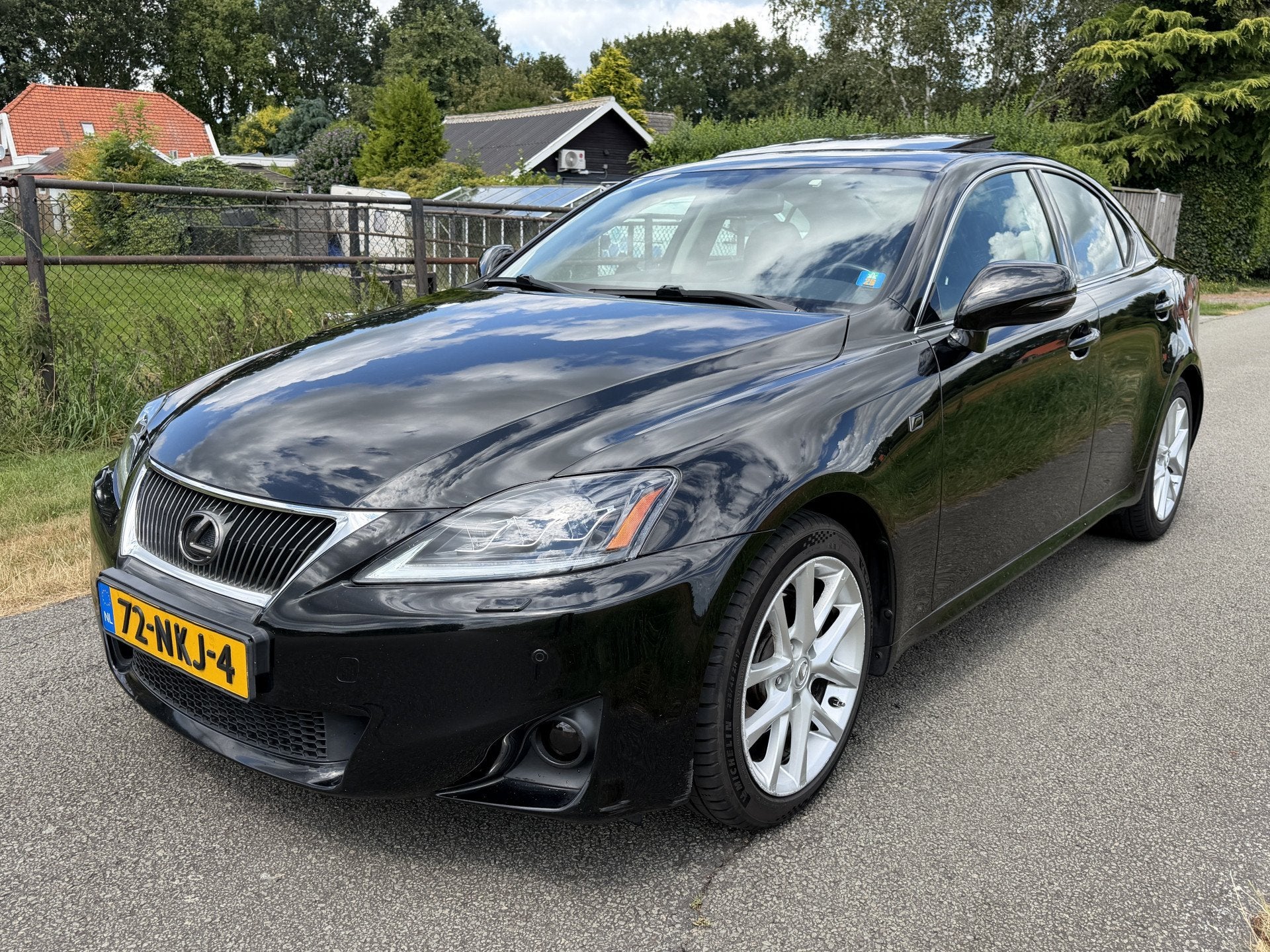 Lexus IS 250 FULL OPTIONS NAVI/ECC/CRUISE/LMW/KEYLESS, Automaat, Euro 5, Achterwielaandrijving, Gebruikt