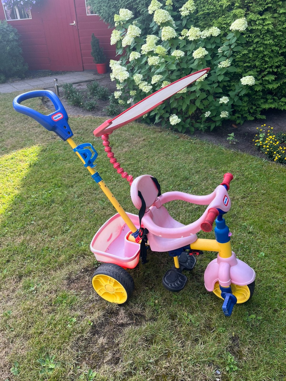 Little Tikes driewieler met zonnescherm, Fietsen en Brommers, Fietsen | Driewielers, Ophalen, Gebruikt, Duwstang