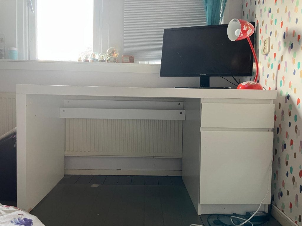 Ikea Malm-bureau wit, Ophalen, Gebruikt, Scandinavisch, 65 cm