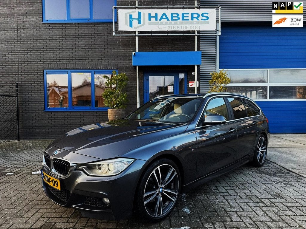 BMW 3-serie Touring 320i High Executive 184PK|Origineel NL|P, Automaat, Achterwielaandrijving, Gebruikt, 4 cilinders