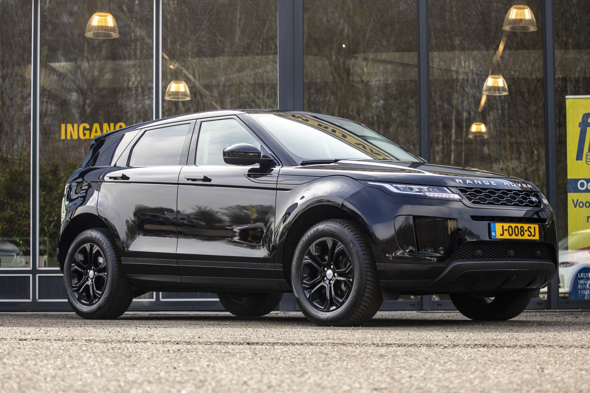 Land Rover Range Rover Evoque 2.0 D180 AWD R-Dynamic S, Auto's, Automaat, Gebruikt, Euro 6, 2000 kg