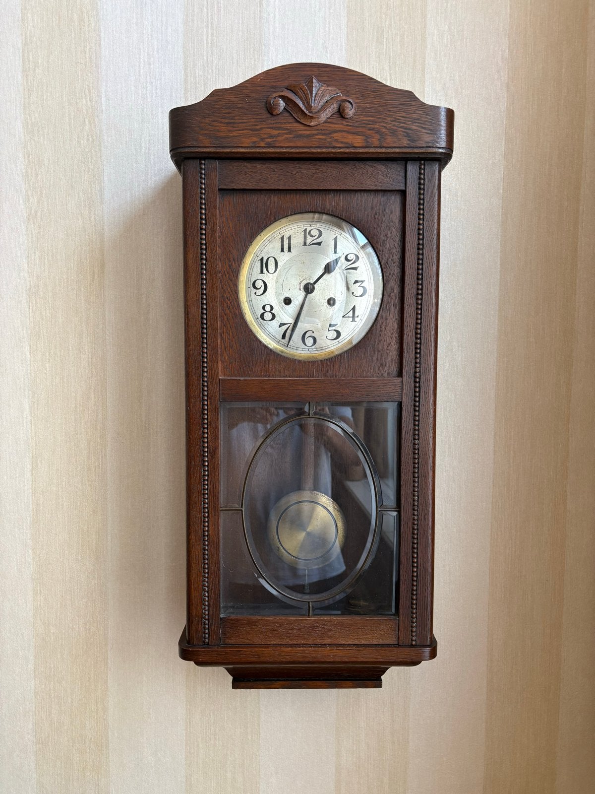 Antieke Eiken Wandklok met Slinger en Glas-in-lood, Antiek en Kunst, Ophalen of Verzenden