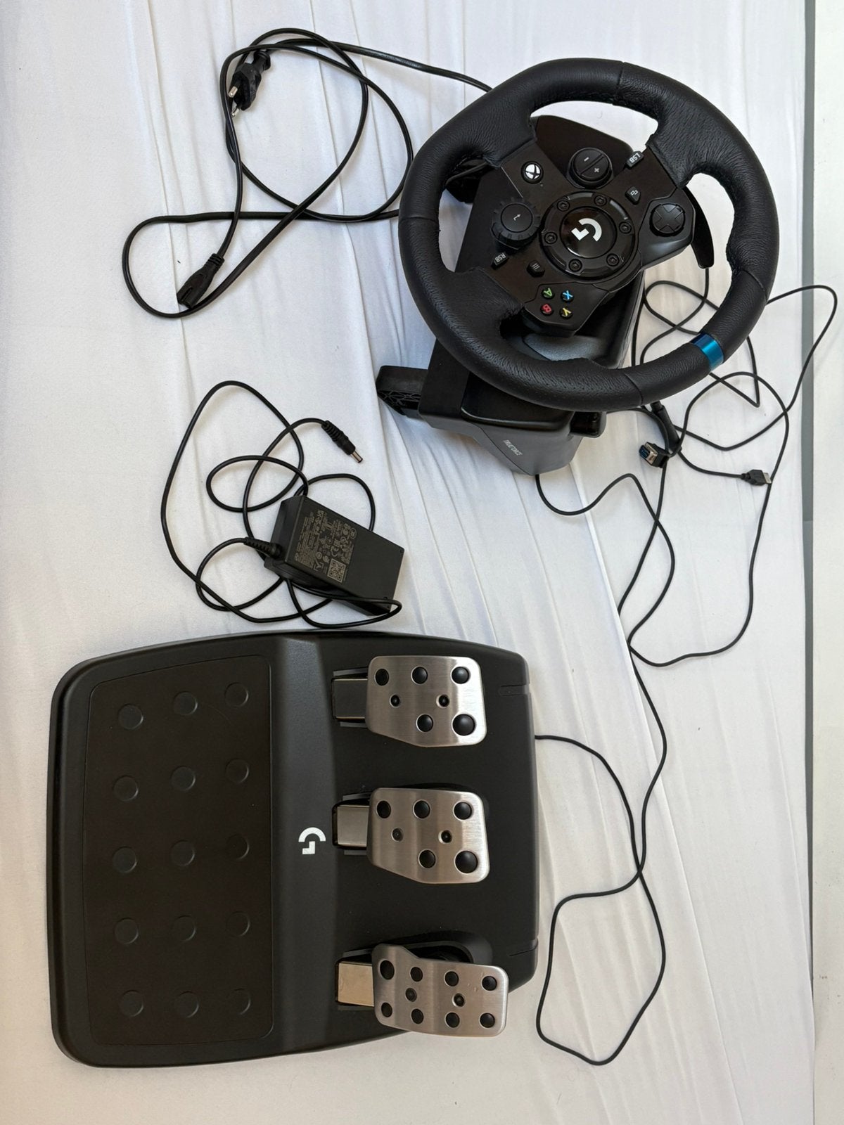 Logitech G923 voor xbox Series X|S, Xbox One & PC, Spelcomputers en Games, Spelcomputers | Xbox | Accessoires, Ophalen, Zo goed als nieuw