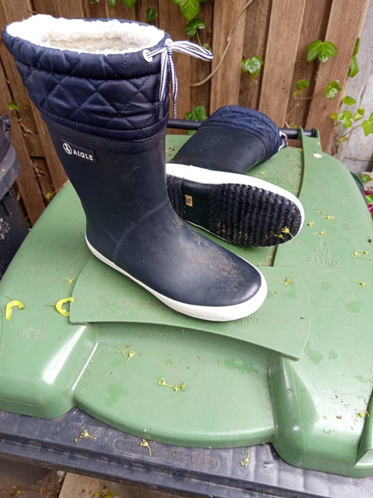 Aigle kinderlaarzen donkerblauw maat 36, Ophalen of Verzenden, Zo goed als nieuw, Regenponcho, Kinderen