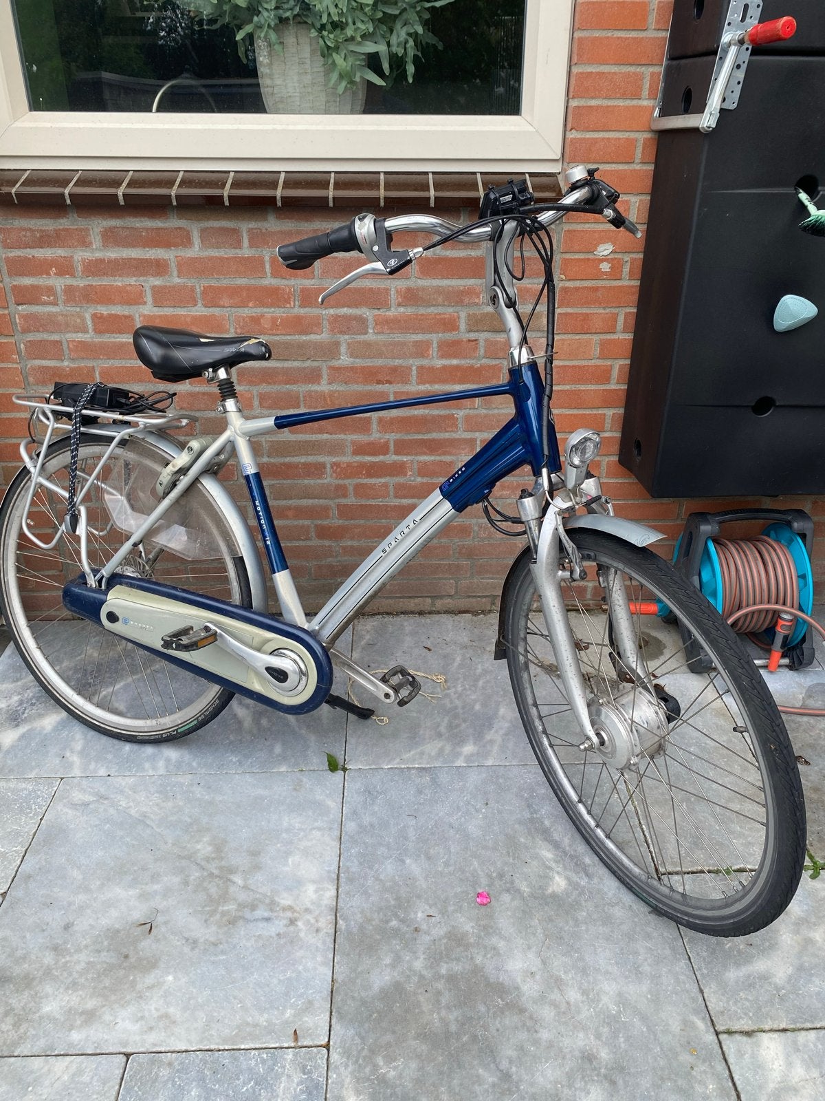 Sparta elektrische fiets met defecte motor, Ophalen, Minder dan 30 km per accu, Sparta, Gebruikt