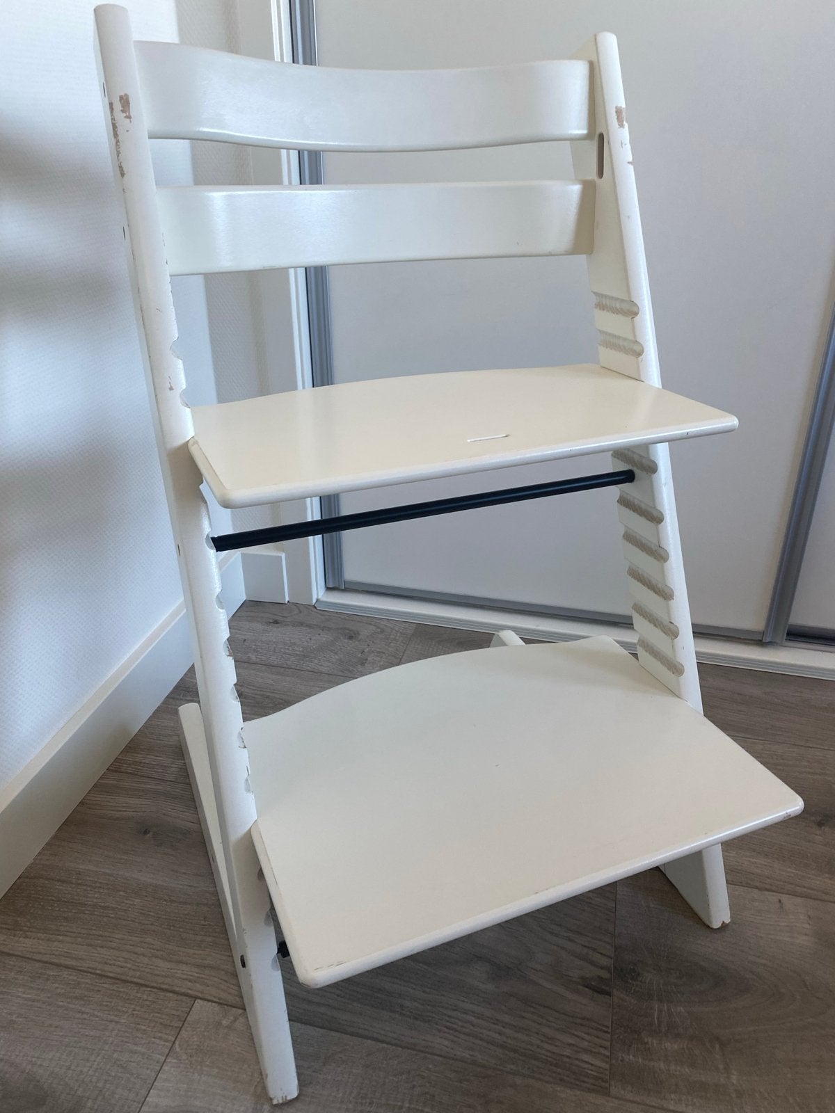 Stokke Tripp Trapp Stoel - Wit, Kinderen en Baby's, Kinderstoelen, Ophalen, Gebruikt, Meegroeistoel, Aanschuifbaar