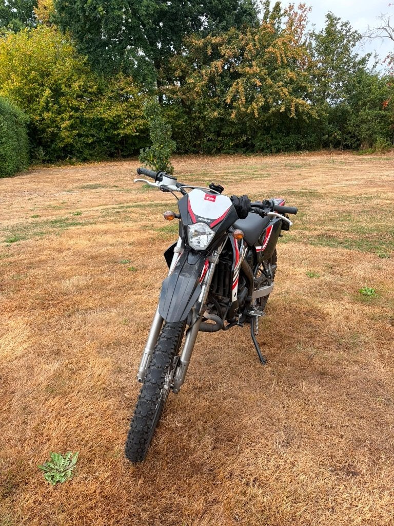 RIEJU MRT1 50, Fietsen en Brommers, Brommers | Overige merken, Ophalen, Rieju, Gebruikt, Maximaal 45 km/u