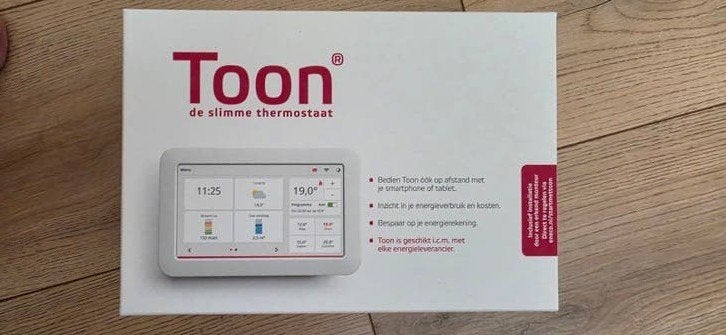 Toon slimme thermostaat van Eneco, zo goed als nieuw in doos, Ophalen of Verzenden, Slimme thermostaat, Zo goed als nieuw