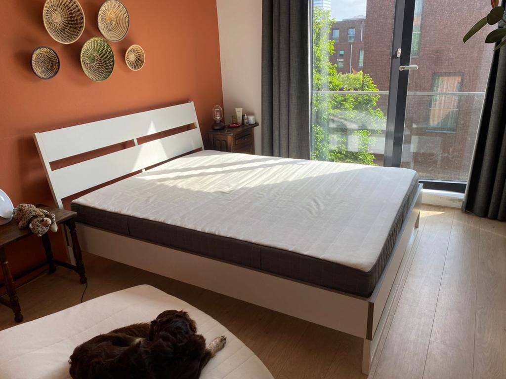 Tweepersoonsbed met lattenbodem (en matras), Ophalen, Gebruikt, Wit, Tweepersoons