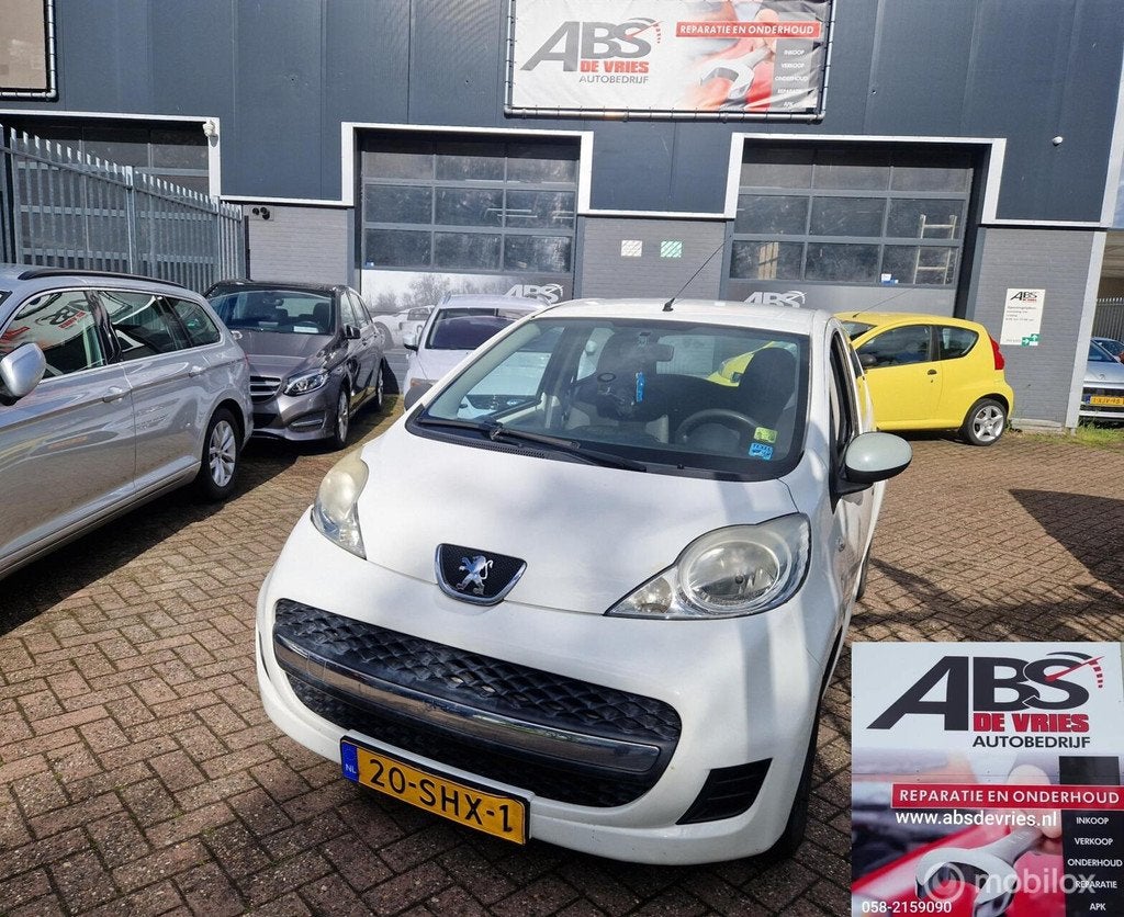 Peugeot 107 1.0-12V XR 1e EIGEN APK NOV 2026, Voorwielaandrijving, Euro 5, Gebruikt, 4 stoelen