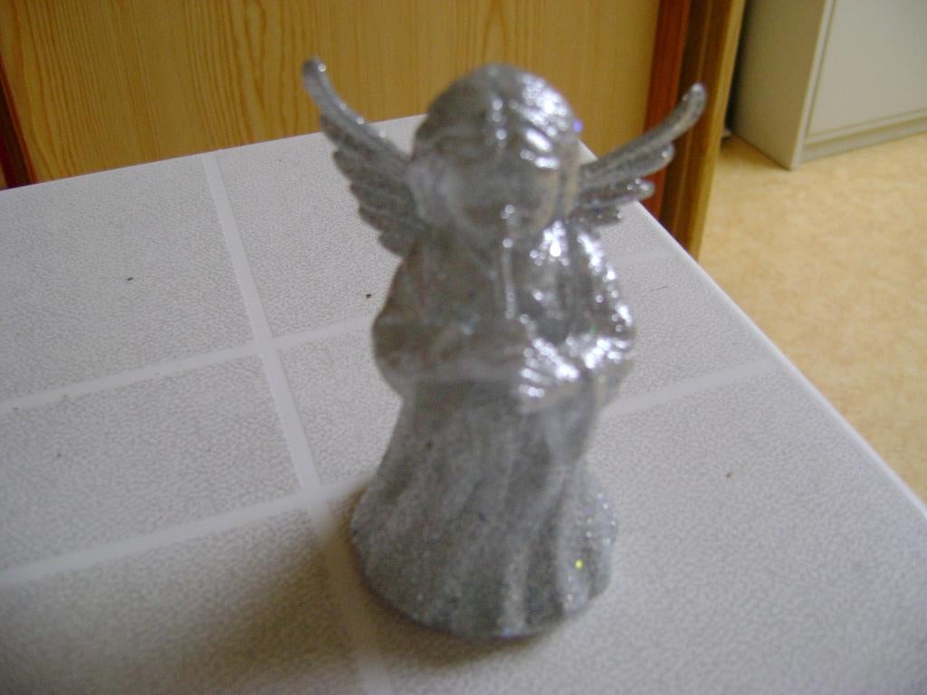 kerstengel met blokfluit 10hoog zilverkleurig, Diversen, Kerst, Ophalen of Verzenden, Zo goed als nieuw