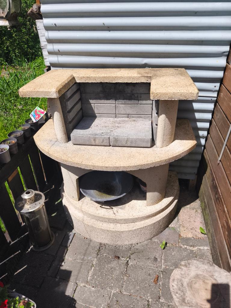Zware Stenen barbeque GRATIS ophalen vandaag of morgen, Ophalen of Verzenden, Gebruikt