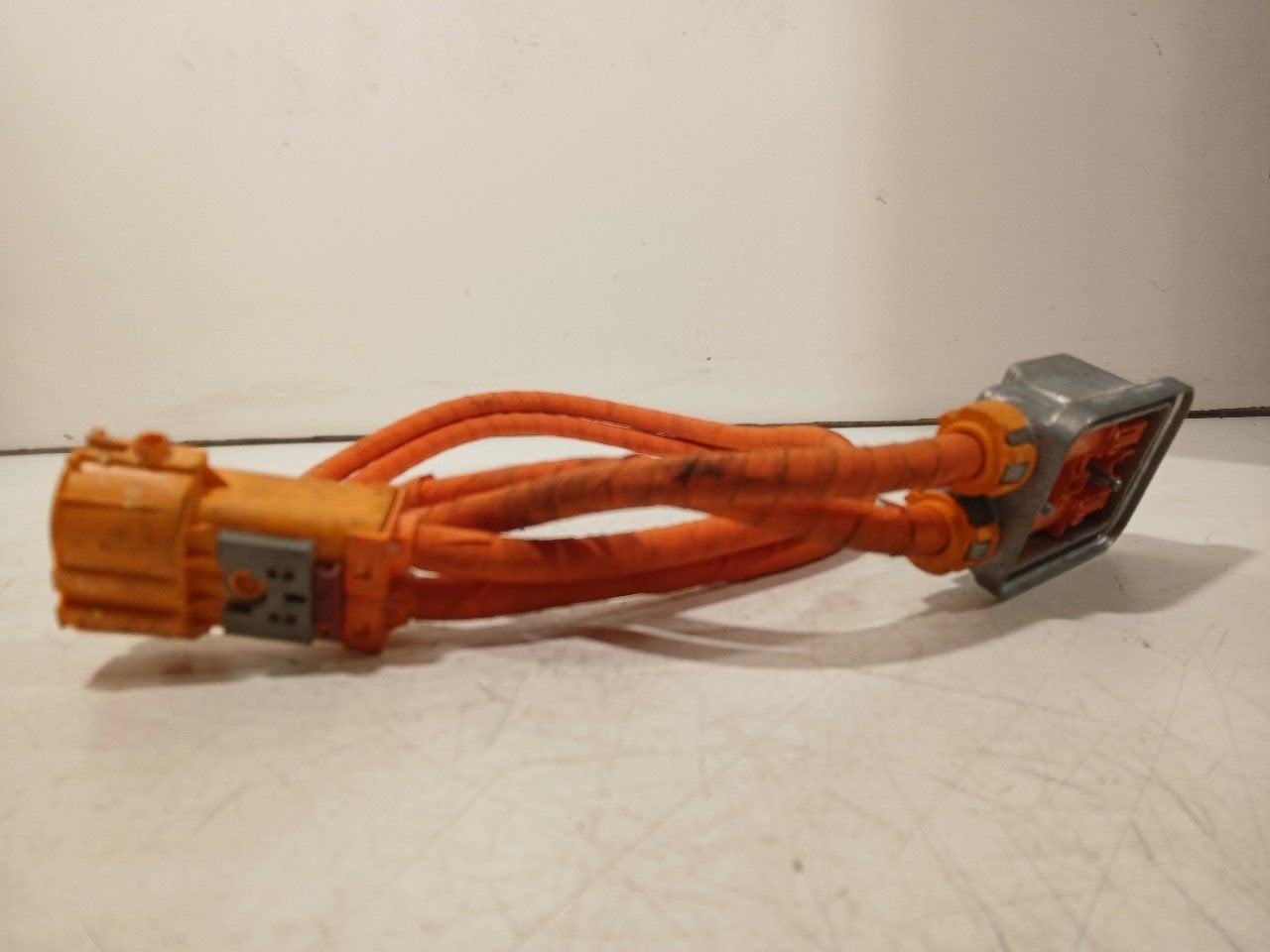 Kabel Lynk & Co 01, Onderdelen@venauto.nl, Van der Ven Autorecycling B.V., Gebruikt, Ettenseweg 76, 4706 PB Roosendaal, The Netherlands