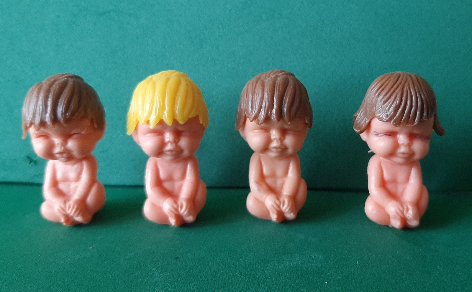 Ferrero Kinder Surprise Babys - Set van 4, Verzamelen, Ophalen of Verzenden, Gebruikt