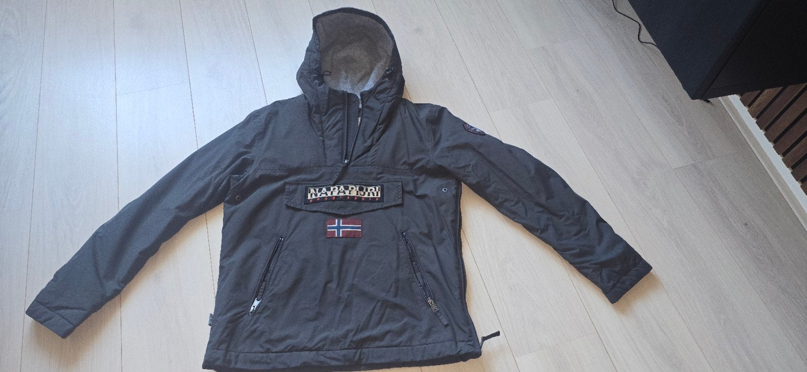 Napapijri winterjas - Maat S (valt als M), Maat 48/50 (M), Ophalen of Verzenden, Zo goed als nieuw, Napapijri