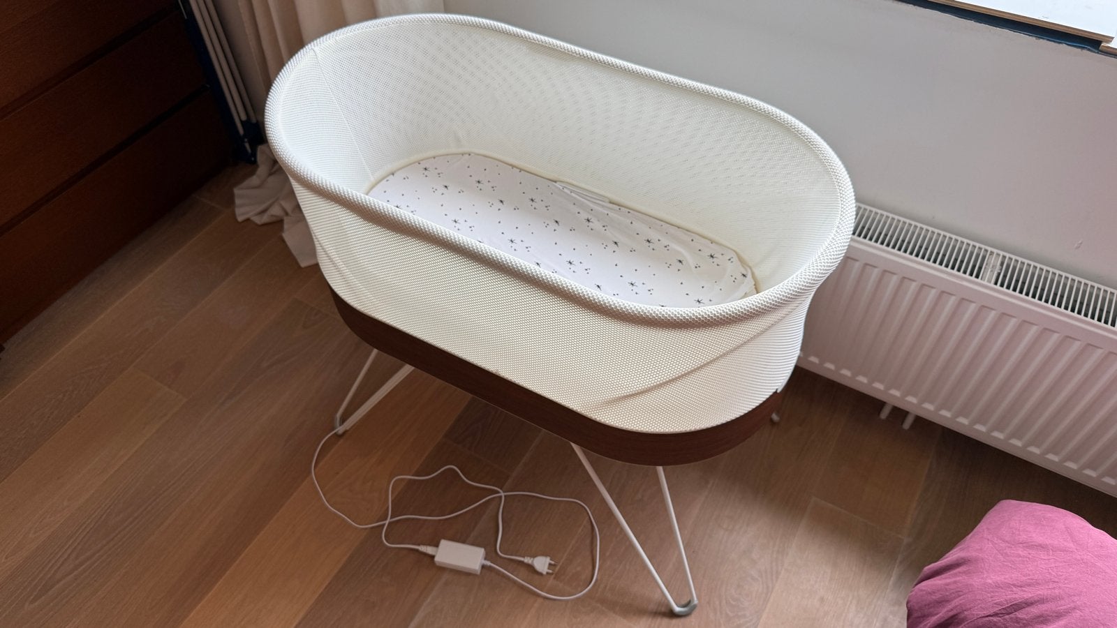 Happiest Baby SNOO Baby Bassinet Compleet met 9 slaapzakjes, Ophalen, Zo goed als nieuw, Wieg
