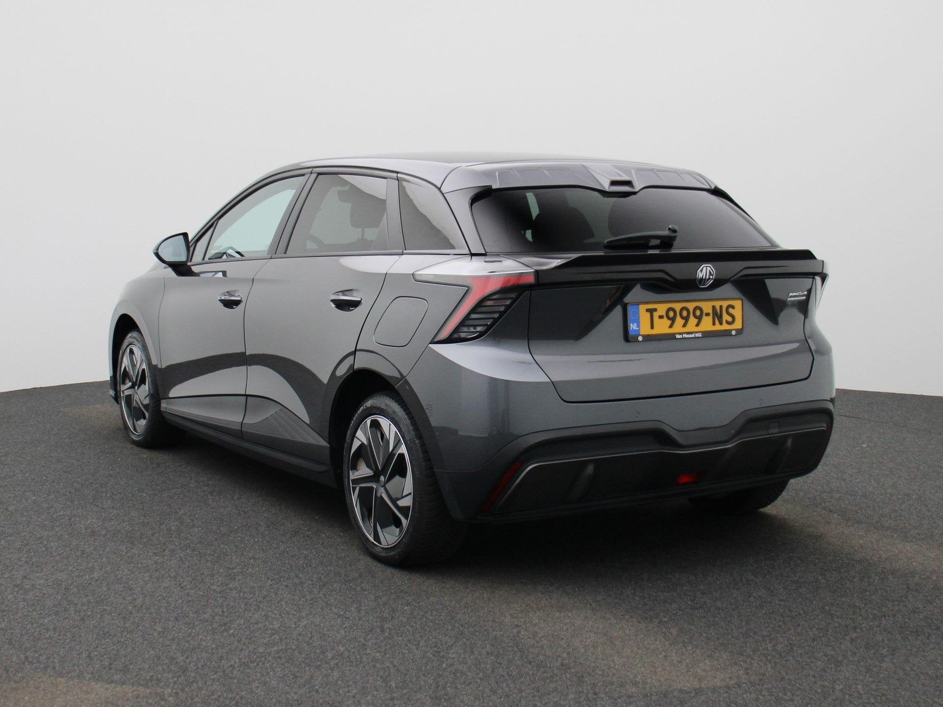 MG 4 Long Range Comfort 64 kWh | CarPlay | Led Koplampen | A, Auto's, Automaat, 12 maanden, Achterwielaandrijving, Gebruikt