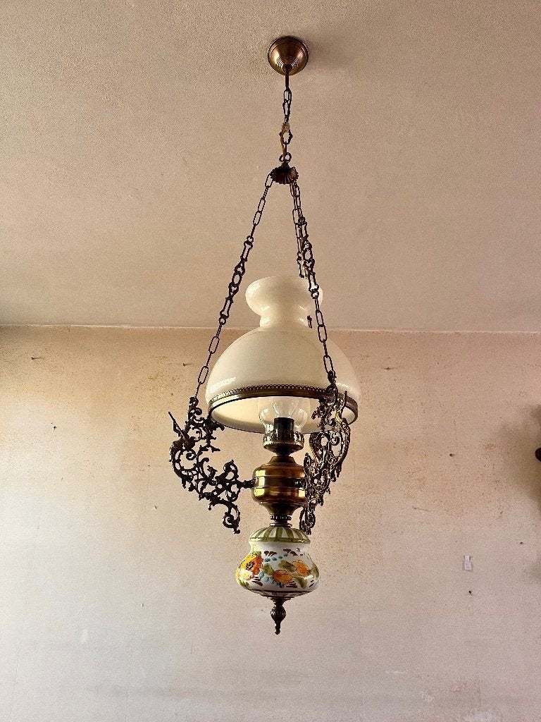 Antieke hanglamp, Ophalen