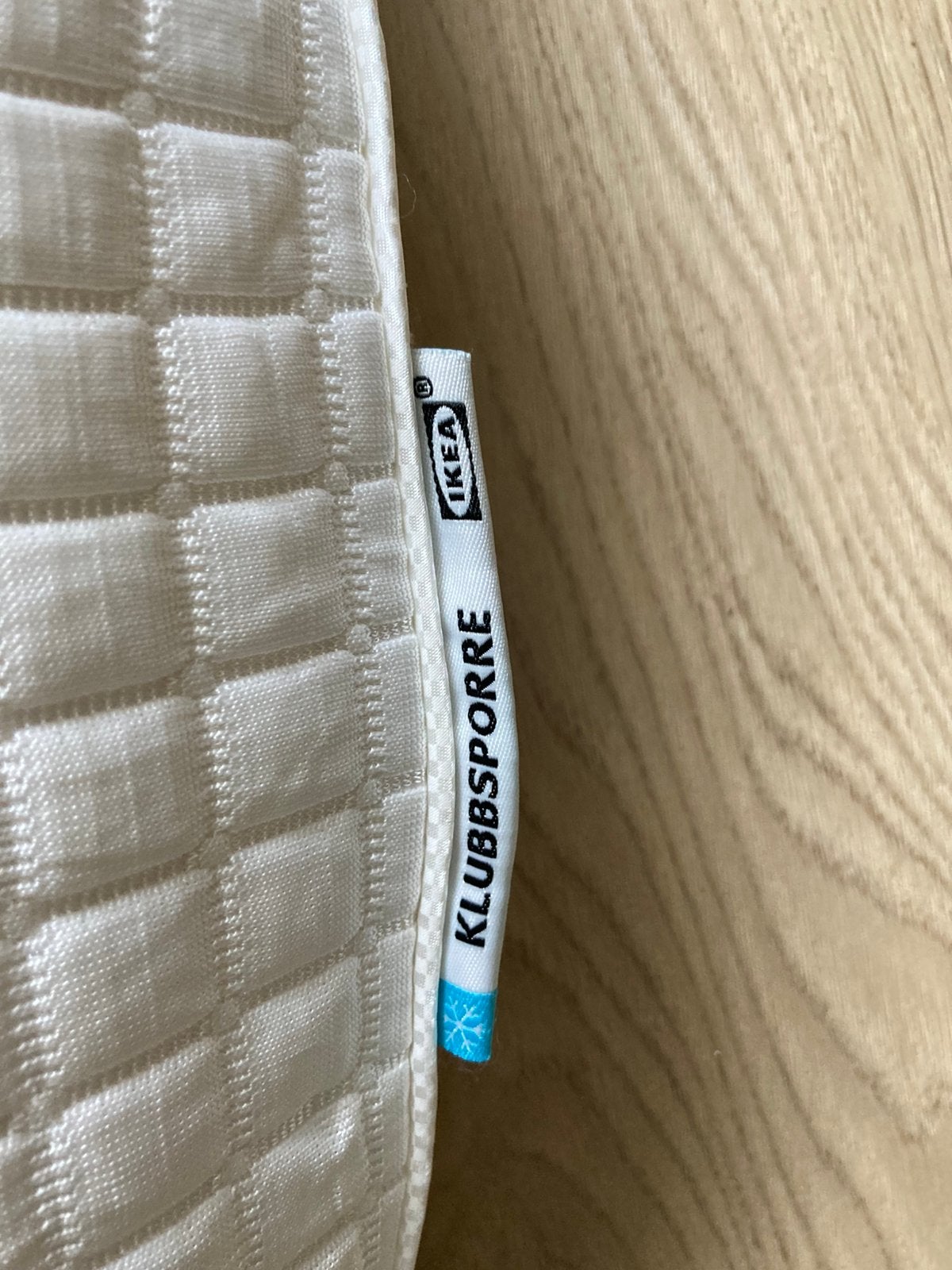 Ikea hoofdkussen Klubbsporre, Schuim, Eenpersoons, Verzenden, Wit