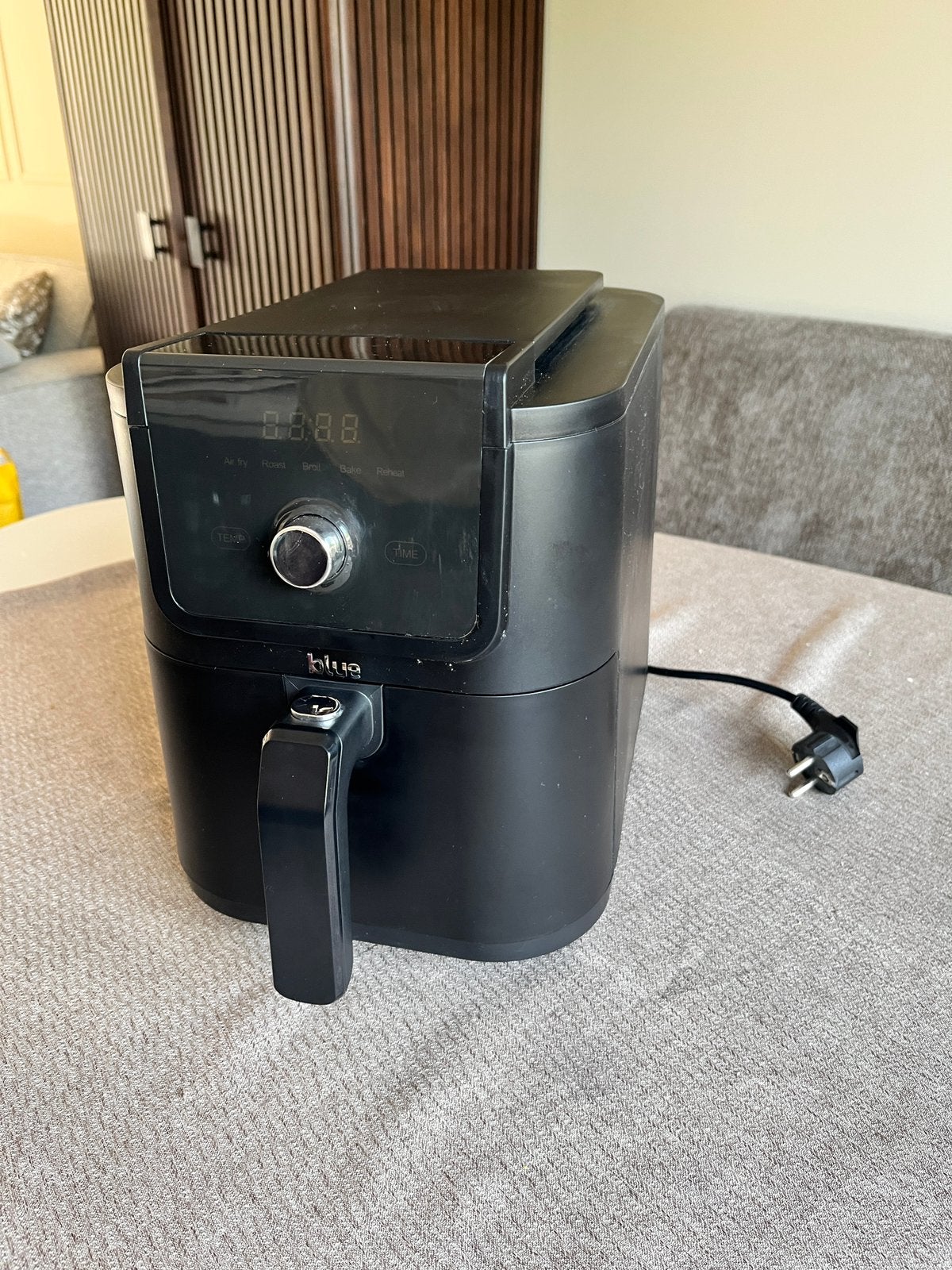 Airfryer blue model: AHAF01ZW, Ophalen, Zo goed als nieuw, Airfryer