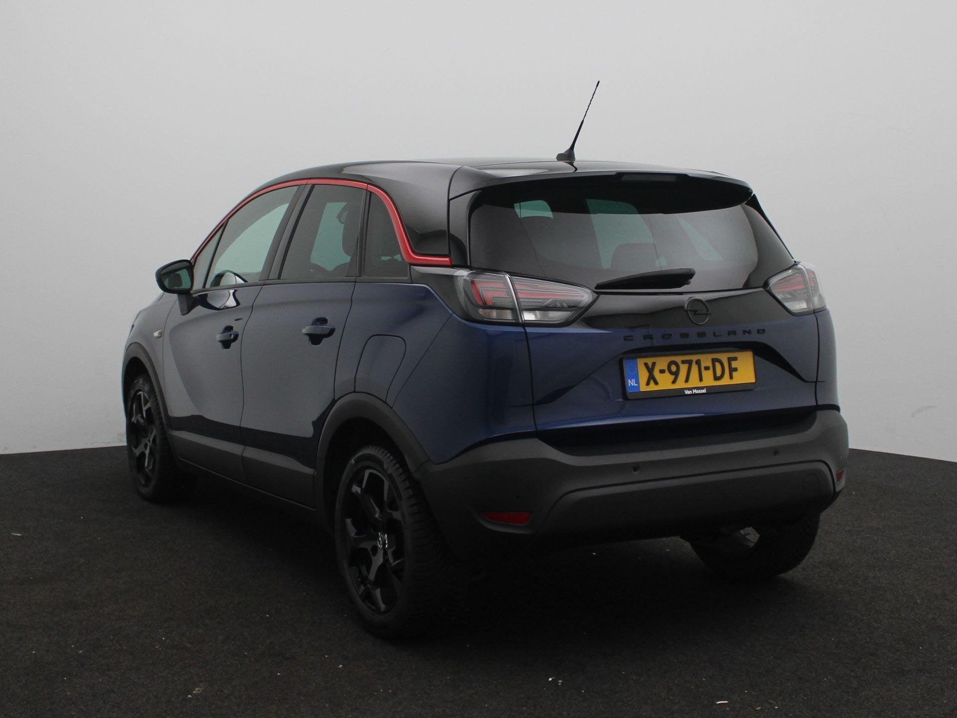 Opel Crossland 1.2 Turbo GS Line | Apple Carplay/Android Aut, Voorwielaandrijving, 12 maanden, Gebruikt, 1199 cc