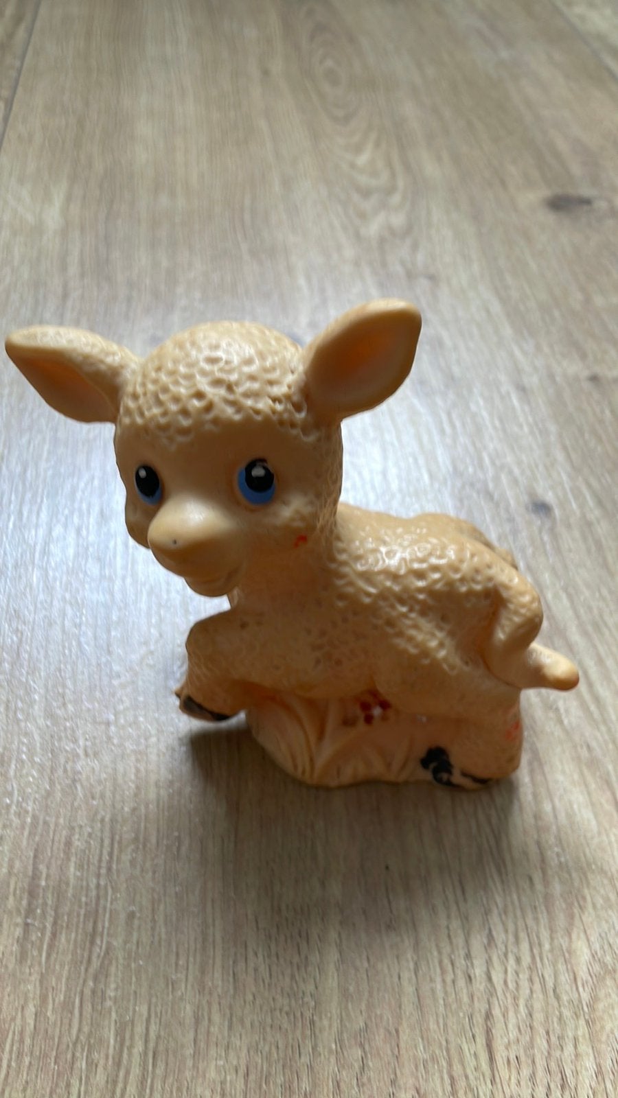 Rubber lammetje schaap vintage piepbeest piepdier pasen, Verzamelen, Ophalen of Verzenden, Zo goed als nieuw