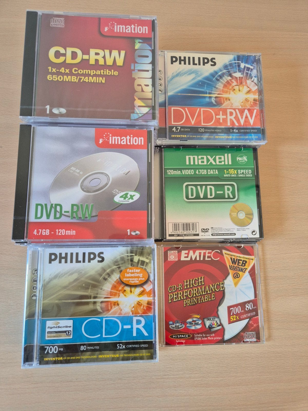 31 stuks nieuwe onbeschreven CD en DVD, Computers en Software, Beschrijfbare discs, Imation, Philips, Maxell, Emtec, Herschrijfbaar