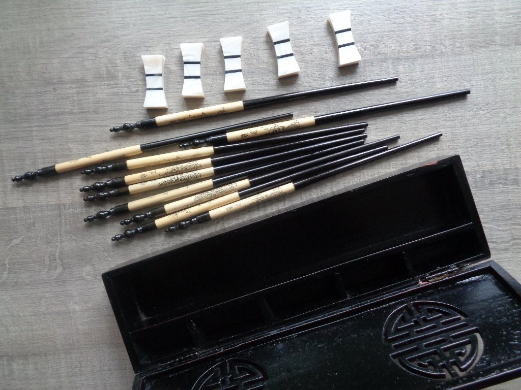 CHINESE HOUTEN DOOS PARELMOER INLEG EETSTOKJES CHOP STICKS, Ophalen of Verzenden