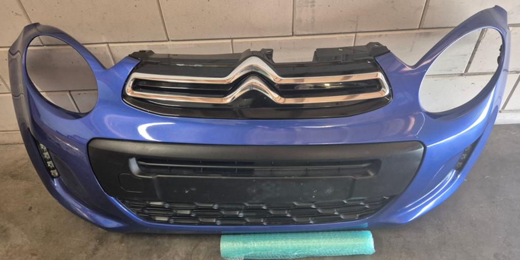 Citroen C1 voorbumper Blauw 2014 tot heden., Ophalen, Gebruikt, Citroën, Voor