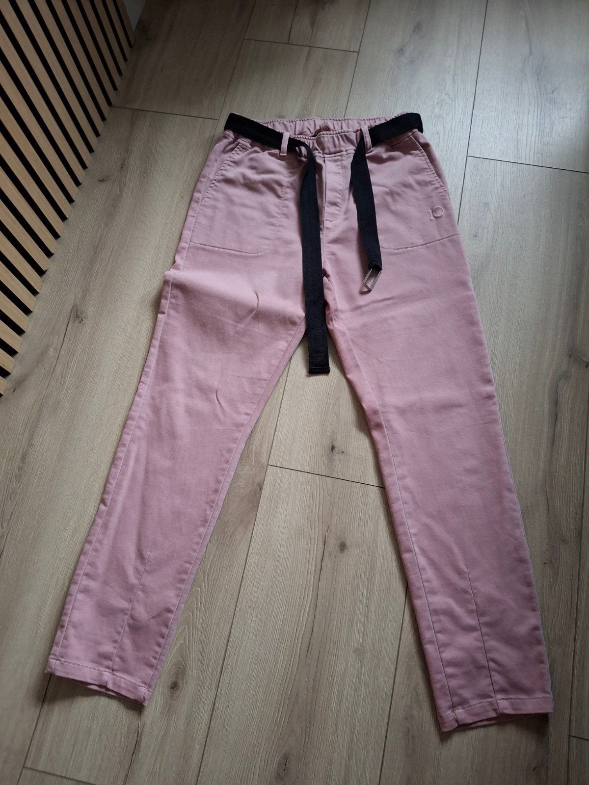 10DAYS roze broek met riem - Maat M, Maat 38/40 (M), 10DAYS, Ophalen of Verzenden, Zo goed als nieuw