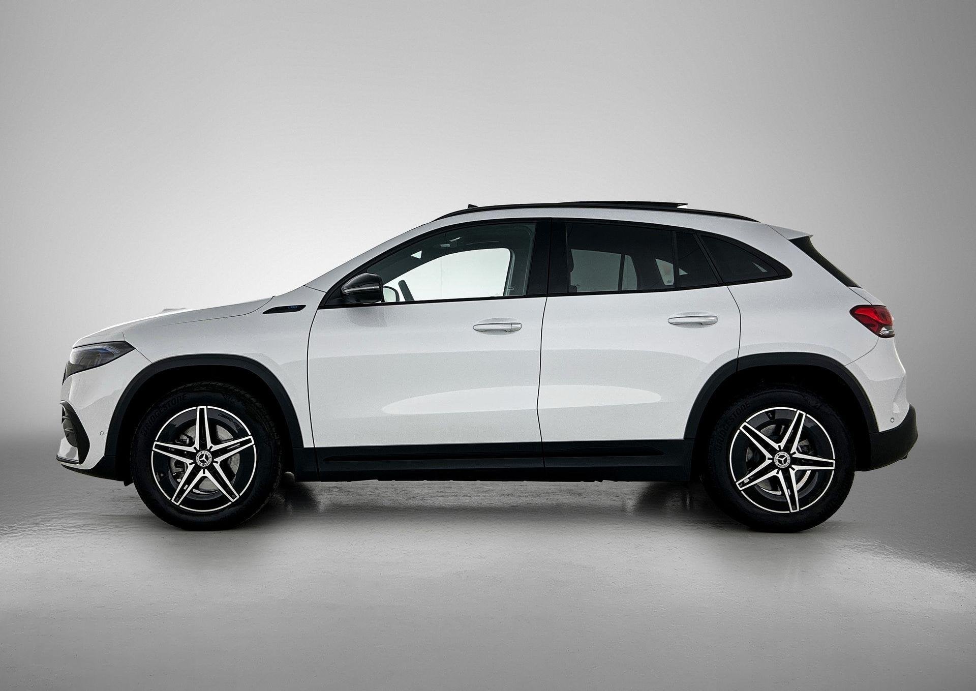 Mercedes-Benz EQA 250 Business Solution AMG 67 kWh | PANORAM, Auto's, Gebruikt, 190 pk, Leder en Stof, Wit