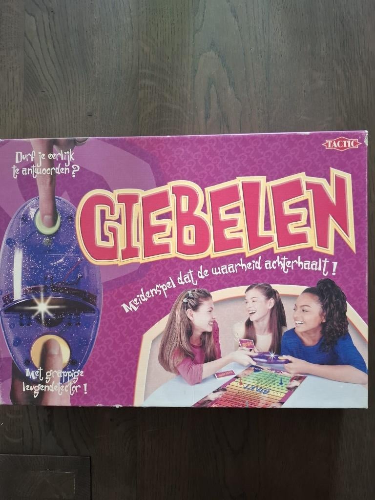 Bordspel Giebelen., Hobby en Vrije tijd, Gezelschapsspellen | Bordspellen, Een of twee spelers, Ophalen of Verzenden, Zo goed als nieuw
