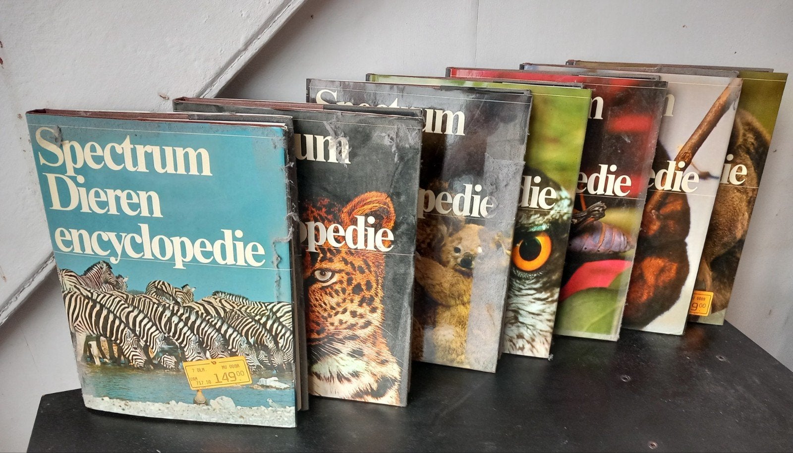 Spectrum Dierenencyclopedie - Complete 7-delige serie, Ophalen of Verzenden, Gelezen, Dieren, Complete serie