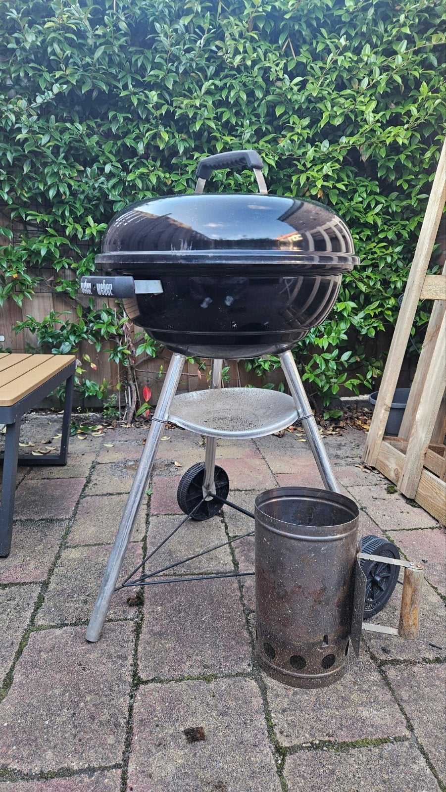 Weber Compact Kettle BBQ 47cm met brikettenstarter, Tuin en Terras, Ophalen, Gebruikt, Weber, Met accessoires